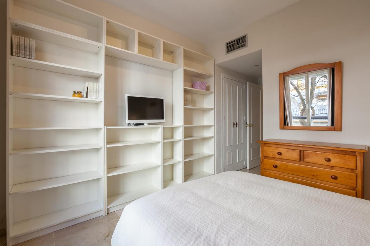 Apartamento Cerca Del Alcazar Con Garaje Privado 세비야 외부 사진